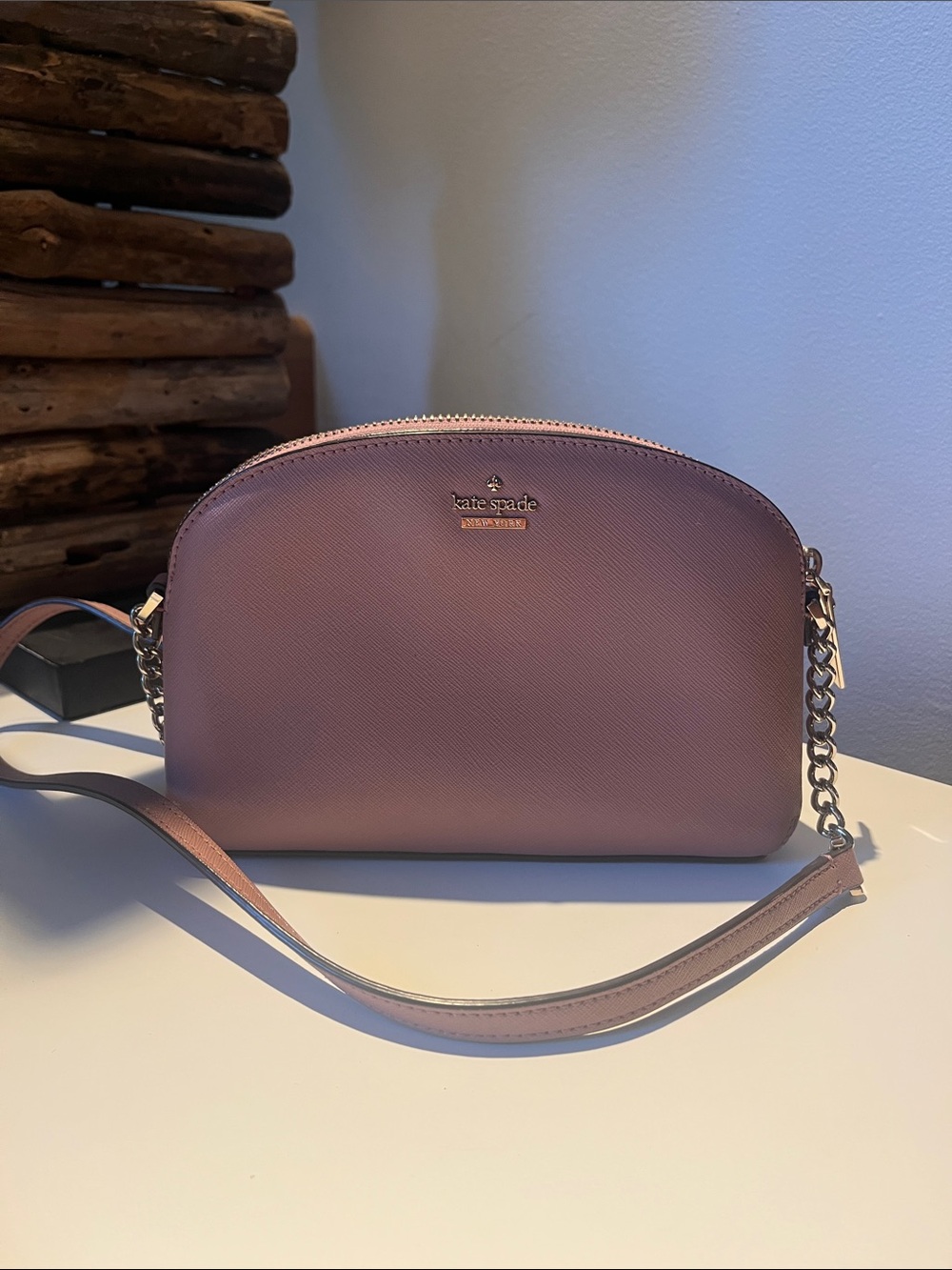 Kate Spade dome handbag, rose blush leather crossbody with silver chain - Picture 1 of 6